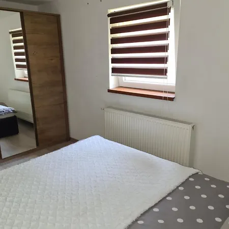 Leki Apartman شقة *